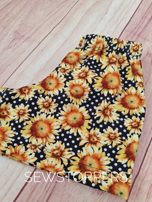 Baggy shorts 2-3yrs (ready to ship)